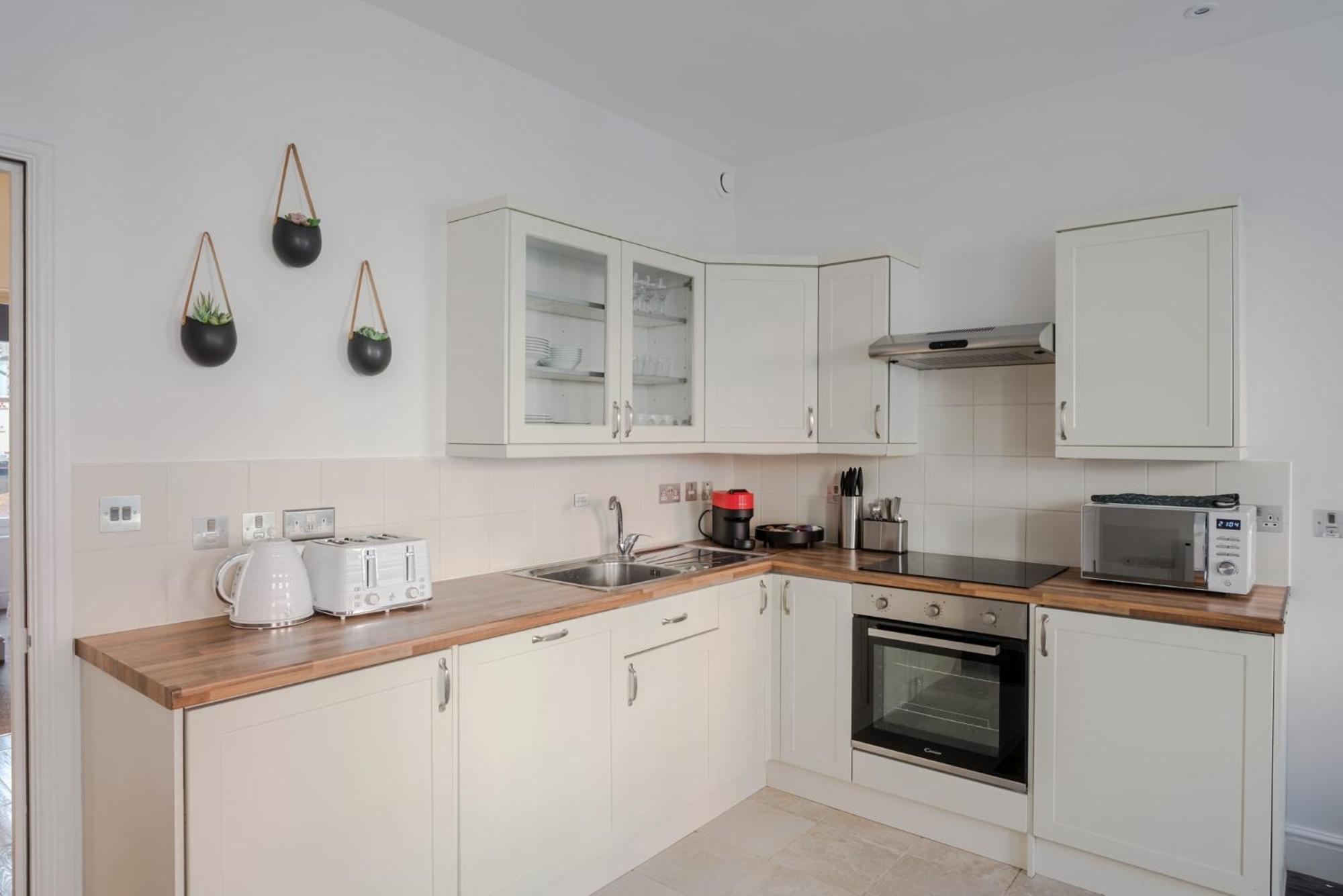The Flirty Chambers - Fitzrovia - By Frankie Says Apartment Londra Exterior foto